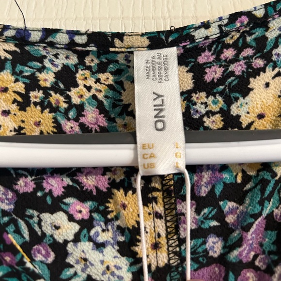 ONLY Floral Mini Shirt Dress - Picture 3 of 5